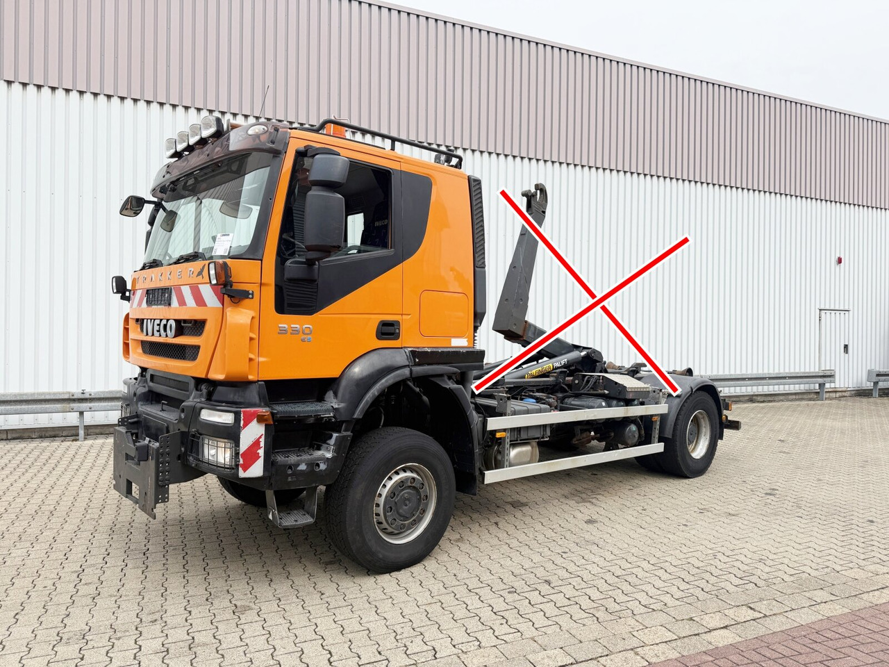 Trakker AT190T33W/P 4x4 Trakker AT190T33W/P 4x4, Winterdienstausstattung - 후크 리프트 트럭 : 사진 1 Trakker AT190T33W/P 4x4 Trakker AT190T33W/P 4x4, Winterdienstausstattung - 후크 리프트 트럭 : 사진 1