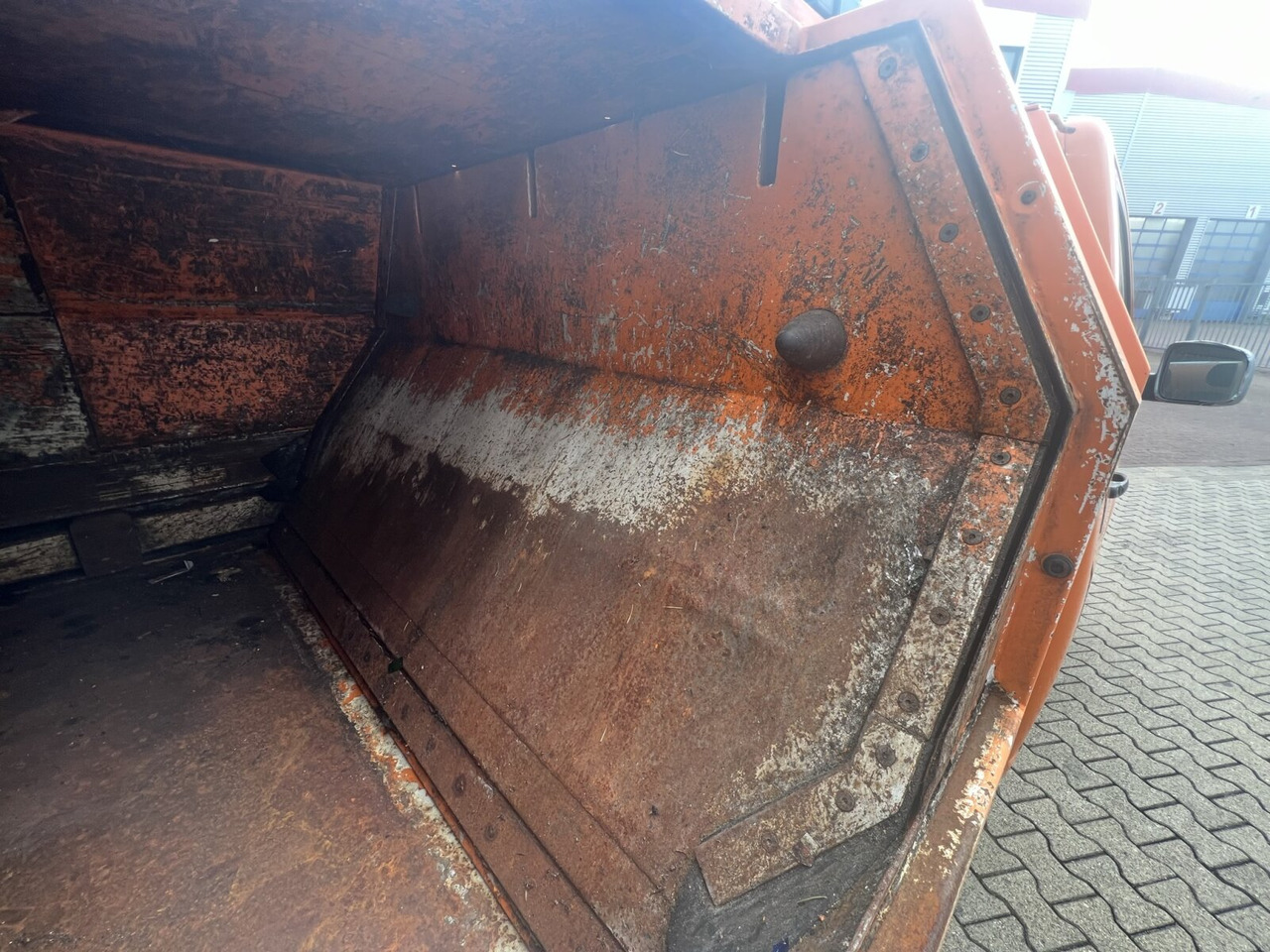 Volkswagen T5 1.9 TDI 4x2 Müllwagen T5 1.9 TDI 4x2, Hagemann Müllpreßaufbau ca. 3,4m³, Rechtslenker - 쓰레기차 : 사진 5 Volkswagen T5 1.9 TDI 4x2 Müllwagen T5 1.9 TDI 4x2, Hagemann Müllpreßaufbau ca. 3,4m³, Rechtslenker - 쓰레기차 : 사진 5