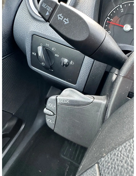 해치백 Ford Fiesta TDCi 1.4 + AIRCO + CARPLAY + REAR CAMERA + 194.511 KM : 사진 11
