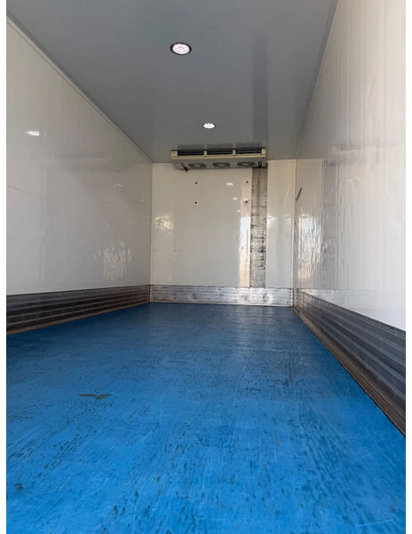 Iveco Eurocargo 120 220 + COOLING MACHINE + TIEFKUHL + NL TRUCK + AIRCO + 291.997 KM - 냉동탑차 : 사진 4 Iveco Eurocargo 120 220 + COOLING MACHINE + TIEFKUHL + NL TRUCK + AIRCO + 291.997 KM - 냉동탑차 : 사진 4