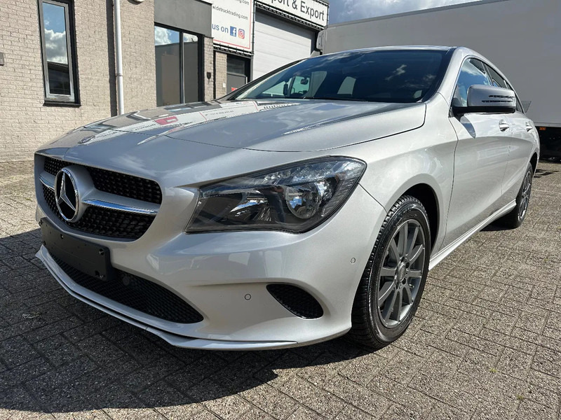 Mercedes-Benz CLA-Klasse 200 D - SHOOTING BRAKE + STANDKLIMA + NAVI - 차량 : 사진 1 Mercedes-Benz CLA-Klasse 200 D - SHOOTING BRAKE + STANDKLIMA + NAVI - 차량 : 사진 1
