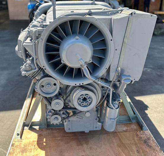 Deutz BF8L513 - 엔진 건설기계 용 : 사진 2 Deutz BF8L513 - 엔진 건설기계 용 : 사진 2