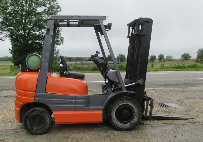Toyota 426FGF25 - 지게차 : 사진 1 Toyota 426FGF25 - 지게차 : 사진 1