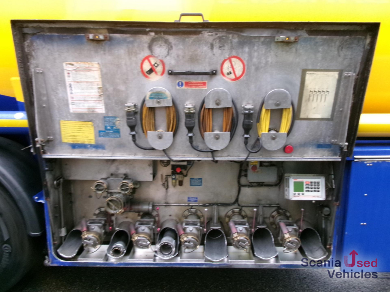 KTS/Schrader Tankaufl. 5 Kammern - 유조 세미 트레일러 : 사진 5 KTS/Schrader Tankaufl. 5 Kammern - 유조 세미 트레일러 : 사진 5