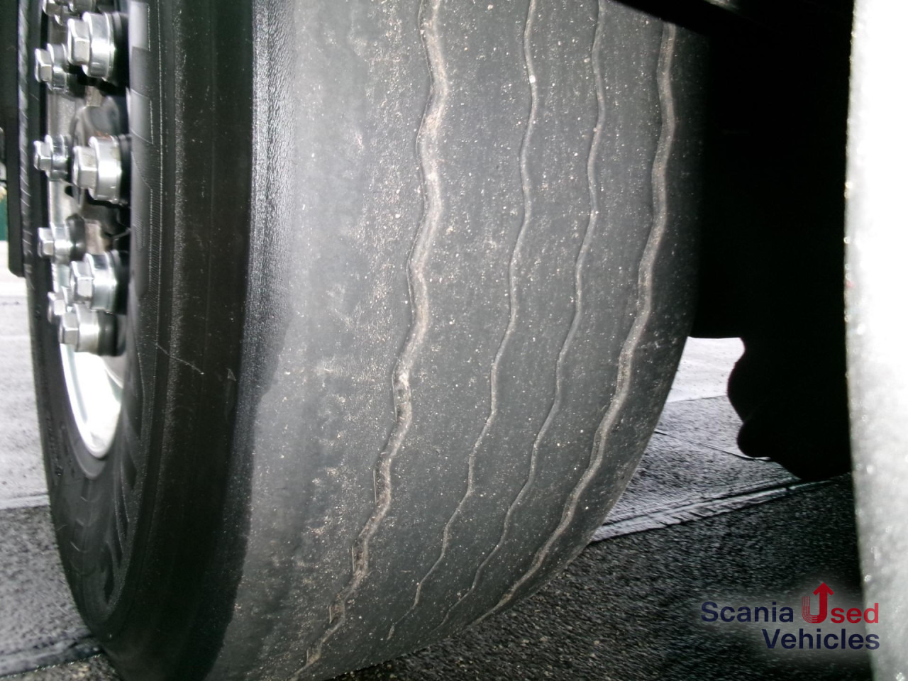 KTS/Schrader Tankaufl. 5 Kammern - 유조 세미 트레일러 : 사진 2 KTS/Schrader Tankaufl. 5 Kammern - 유조 세미 트레일러 : 사진 2