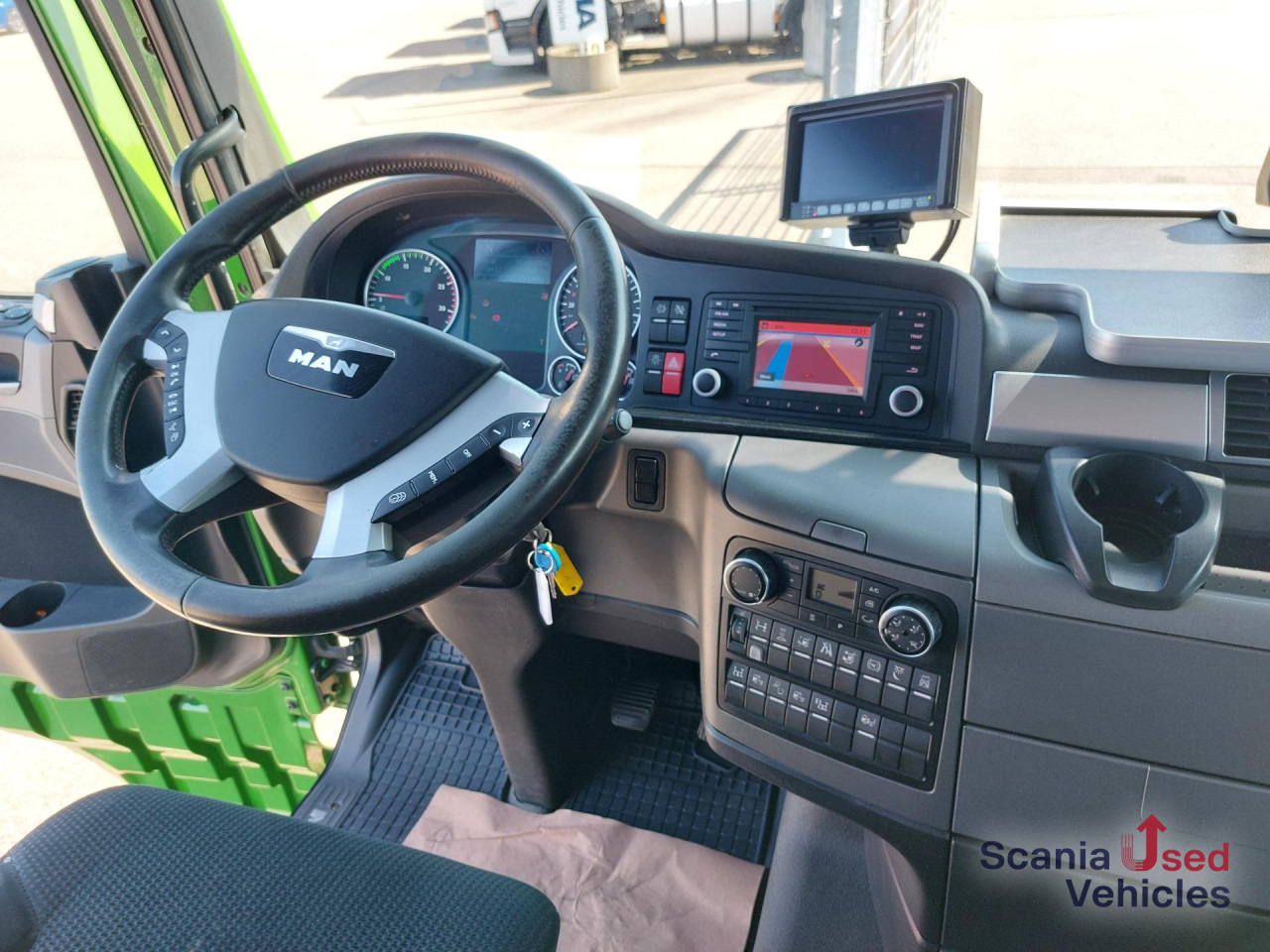 MAN TGX 18.440 LLS Hydraulik Navi - 트랙터 유닛 : 사진 2 MAN TGX 18.440 LLS Hydraulik Navi - 트랙터 유닛 : 사진 2