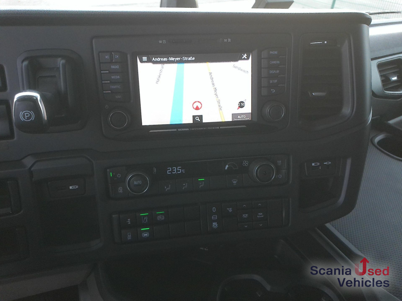 SCANIA R 460 A4x2EB - 트랙터 유닛 : 사진 3 SCANIA R 460 A4x2EB - 트랙터 유닛 : 사진 3