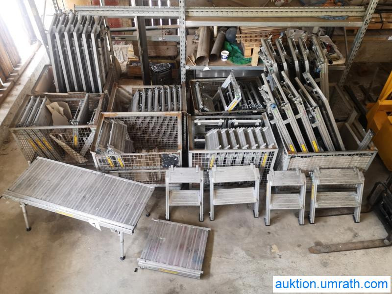 Posten Konvolut Zarges Plattform Laufsteg Bühne Überstieg Gehsteig Sockel Treppen Aluminium hochwertig - 작업장 장비 : 사진 1 Posten Konvolut Zarges Plattform Laufsteg Bühne Überstieg Gehsteig Sockel Treppen Aluminium hochwertig - 작업장 장비 : 사진 1