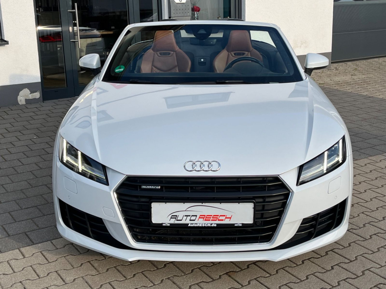 Audi TT Roadster 2.0 TFSI quattro - 차량 : 사진 3 Audi TT Roadster 2.0 TFSI quattro - 차량 : 사진 3