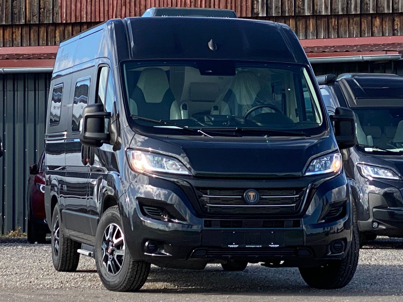 VANTourer 540 D - 캠핑 밴 : 사진 1 VANTourer 540 D - 캠핑 밴 : 사진 1