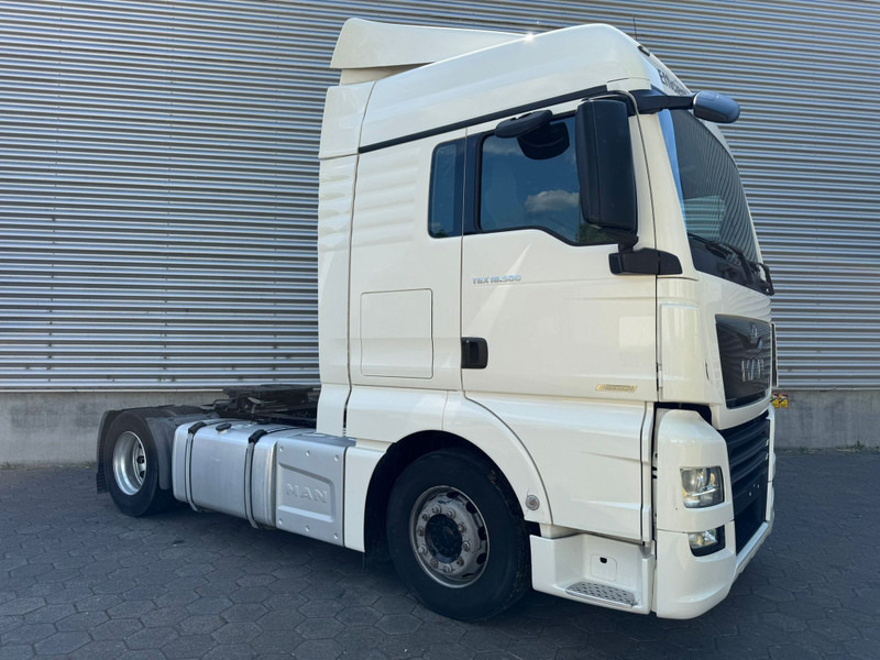 MAN TGX 18.500 XLX / Intarder / Roof Klima / 2 Tanks - 트랙터 유닛 : 사진 2 MAN TGX 18.500 XLX / Intarder / Roof Klima / 2 Tanks - 트랙터 유닛 : 사진 2