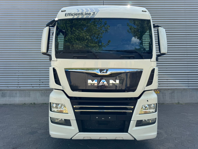 MAN TGX 18.500 XLX / Intarder / Roof Klima / 2 Tanks - 트랙터 유닛 : 사진 4 MAN TGX 18.500 XLX / Intarder / Roof Klima / 2 Tanks - 트랙터 유닛 : 사진 4