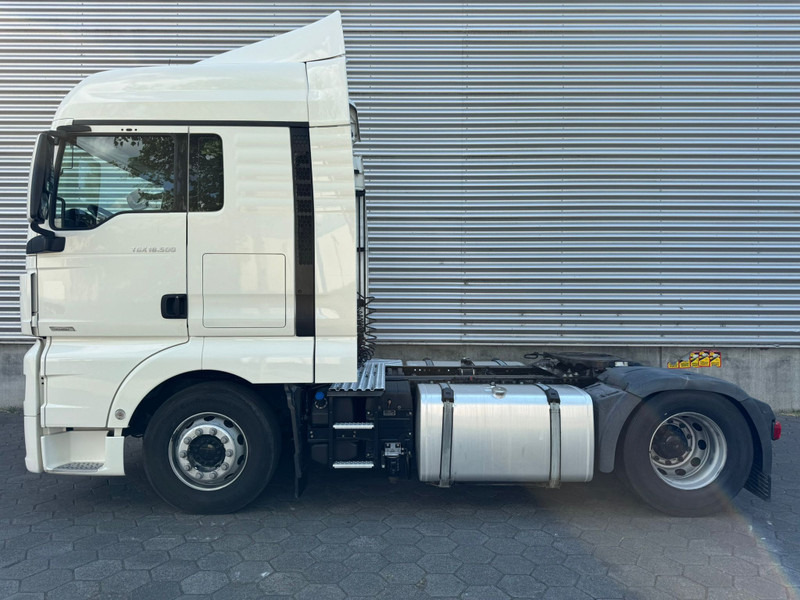 MAN TGX 18.500 XLX / Intarder / Roof Klima / 2 Tanks - 트랙터 유닛 : 사진 5 MAN TGX 18.500 XLX / Intarder / Roof Klima / 2 Tanks - 트랙터 유닛 : 사진 5