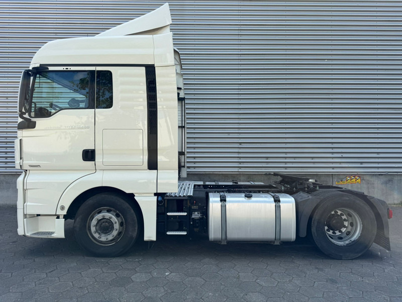 MAN TGX 18.500 XLX / Intarder / Roof Klima / 2 Tanks - 트랙터 유닛 : 사진 5 MAN TGX 18.500 XLX / Intarder / Roof Klima / 2 Tanks - 트랙터 유닛 : 사진 5