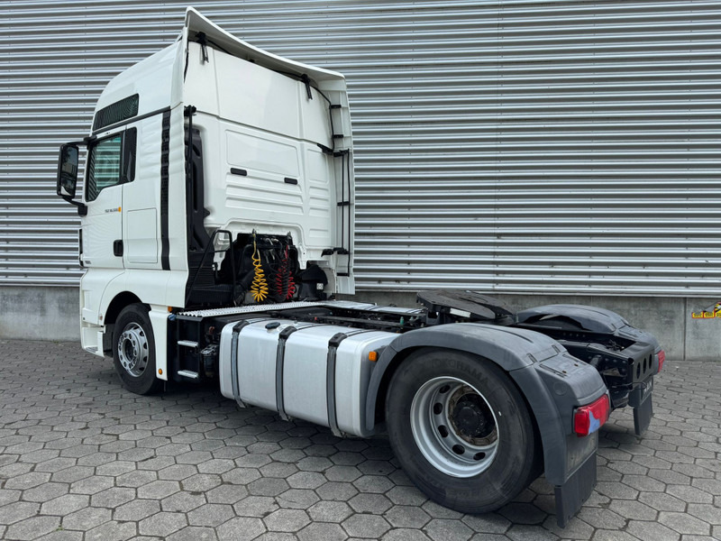 MAN TGX 18.500 XXL / Intarder / Roof Klima / 2 Tanks - 트랙터 유닛 : 사진 3 MAN TGX 18.500 XXL / Intarder / Roof Klima / 2 Tanks - 트랙터 유닛 : 사진 3
