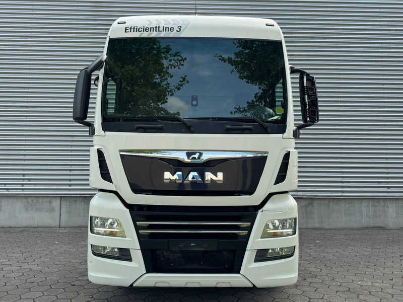 MAN TGX 18.500 XXL / Intarder / Roof Klima / 2 Tanks - 트랙터 유닛 : 사진 4 MAN TGX 18.500 XXL / Intarder / Roof Klima / 2 Tanks - 트랙터 유닛 : 사진 4