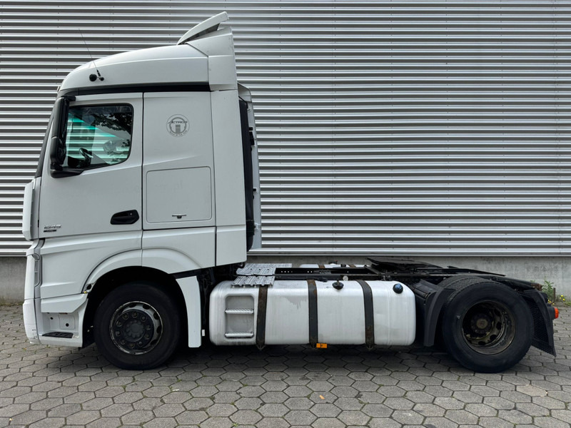 Mercedes-Benz Actros 1845 / Euro 5 / 2 Tanks / 2 In Stock - 트랙터 유닛 : 사진 5 Mercedes-Benz Actros 1845 / Euro 5 / 2 Tanks / 2 In Stock - 트랙터 유닛 : 사진 5