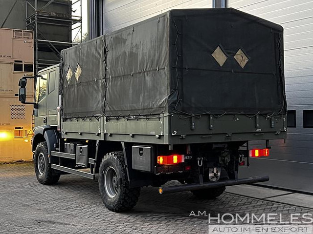 Iveco EuroCargo 100E22 4x4 - 트럭 : 사진 4 Iveco EuroCargo 100E22 4x4 - 트럭 : 사진 4