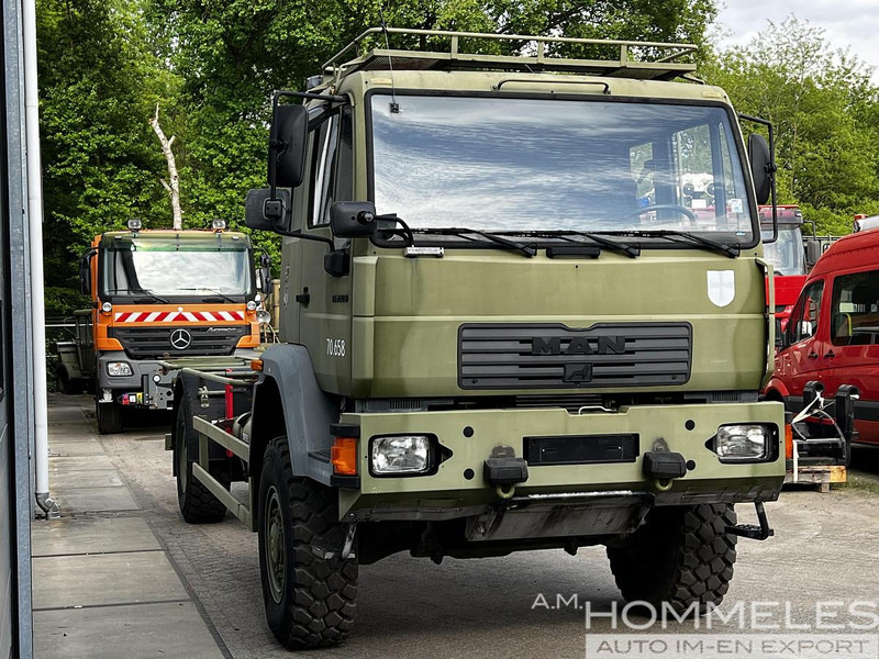 MAN 18.225 LAC 4x4 - 트럭 : 사진 2 MAN 18.225 LAC 4x4 - 트럭 : 사진 2