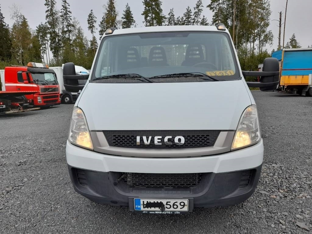 Iveco Daily 40 C18 automat - 플랫베드 밴 : 사진 2 Iveco Daily 40 C18 automat - 플랫베드 밴 : 사진 2