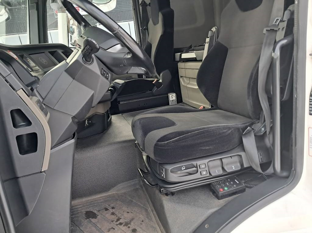 MAN TGM 15.250 - 박스 트럭 : 사진 4 MAN TGM 15.250 - 박스 트럭 : 사진 4