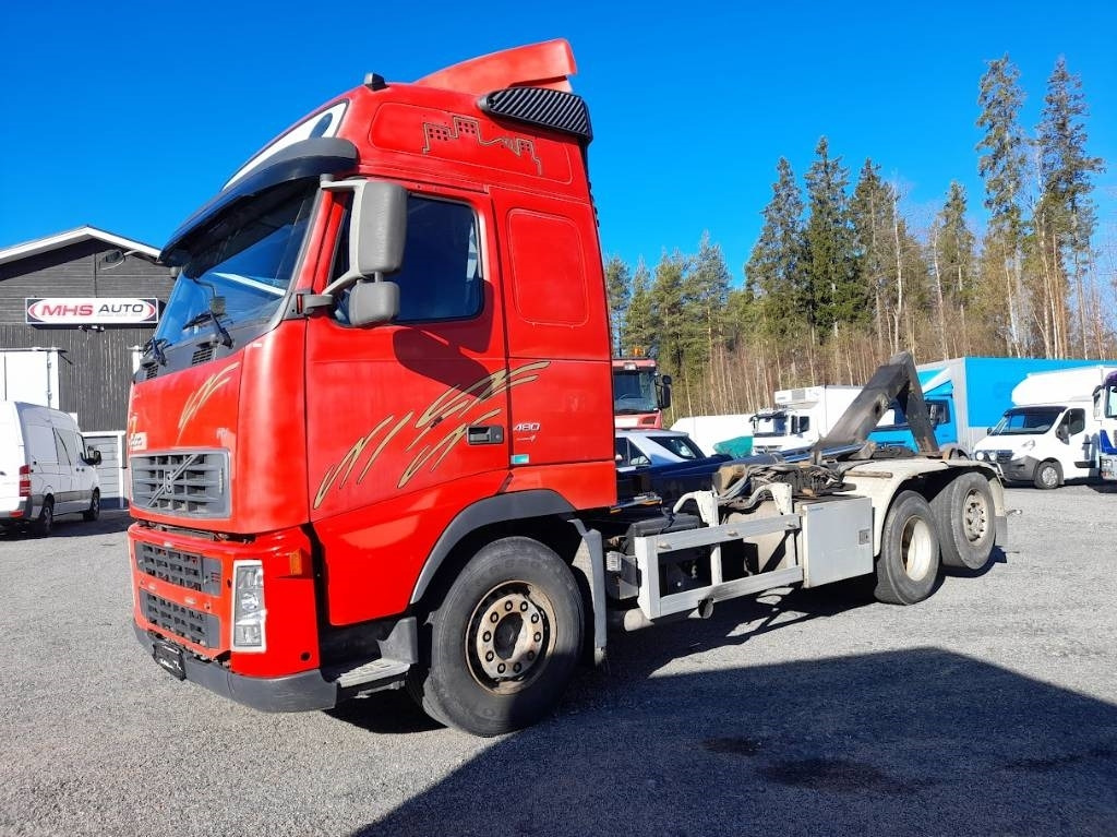 Volvo FH 13 480 - 후크 리프트 트럭 : 사진 1 Volvo FH 13 480 - 후크 리프트 트럭 : 사진 1