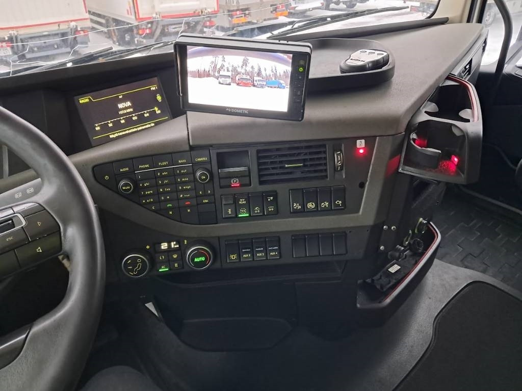 Volvo FH 13 500 - 컨테이너 운반 장치/ 스와프 보디 트럭 : 사진 4 Volvo FH 13 500 - 컨테이너 운반 장치/ 스와프 보디 트럭 : 사진 4