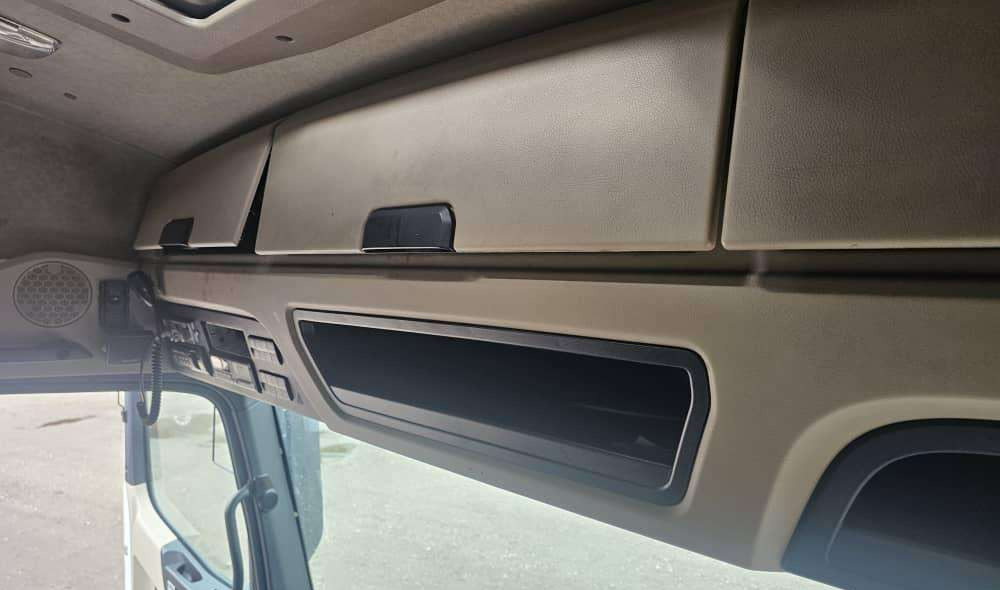 Mercedes-Benz 1845 - 트랙터 유닛 : 사진 5 Mercedes-Benz 1845 - 트랙터 유닛 : 사진 5