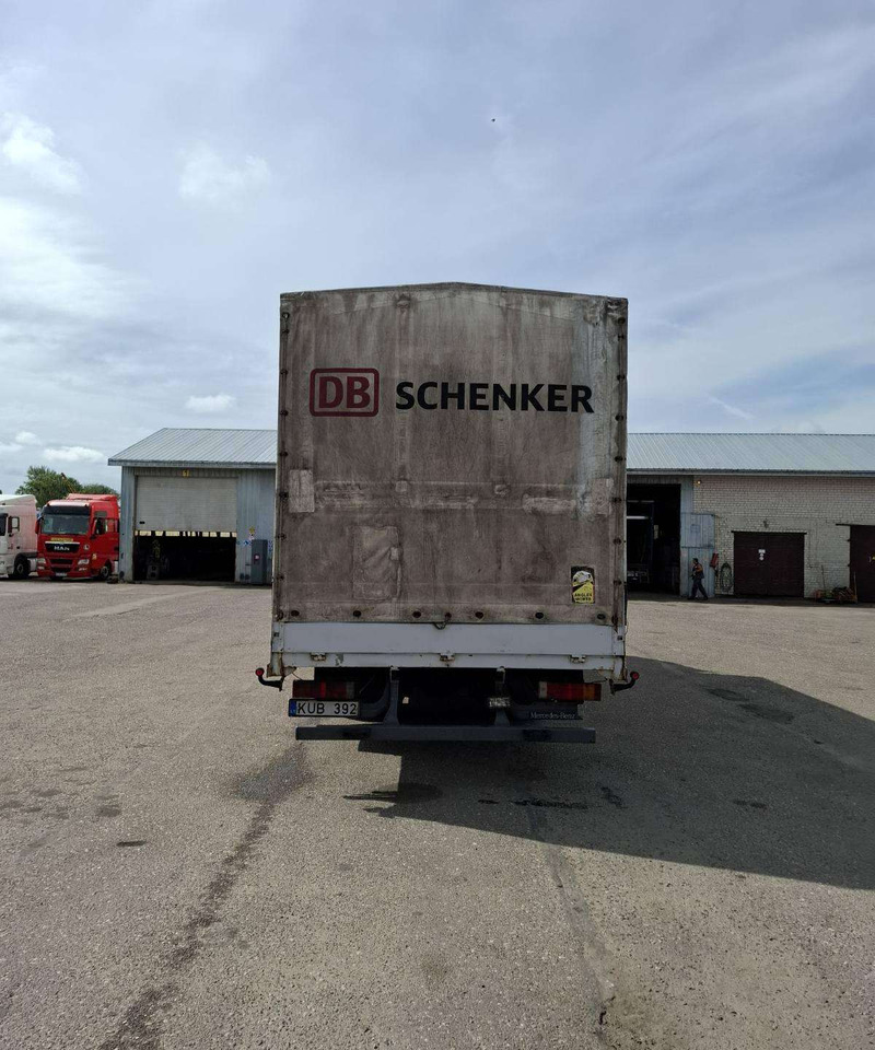 Mercedes-Benz 818 L - 커튼사이더 트럭 : 사진 4 Mercedes-Benz 818 L - 커튼사이더 트럭 : 사진 4