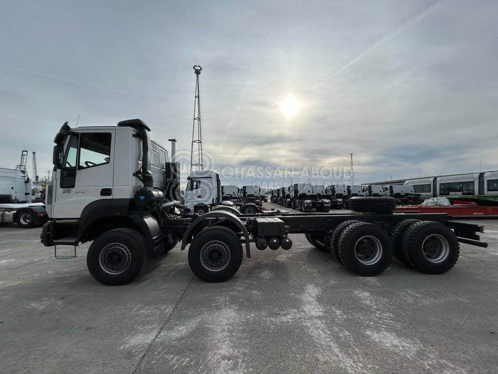 BARCELONA ASTRA CHASSIS 8×4 (HD9 84.42) MY24 - 캡 새시 트럭 : 사진 2 BARCELONA ASTRA CHASSIS 8×4 (HD9 84.42) MY24 - 캡 새시 트럭 : 사진 2