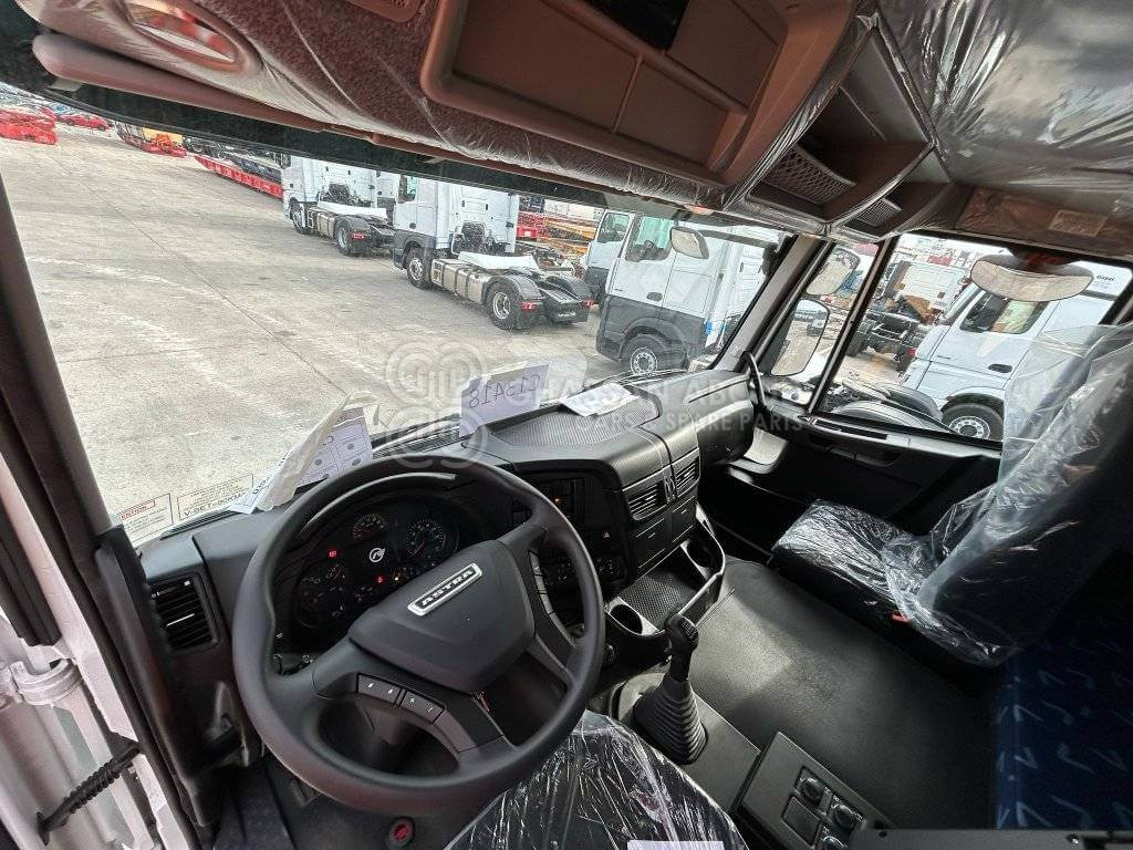 BARCELONA ASTRA HEAD 6×6 (HD9 66.48T) MY24 - 트랙터 유닛 : 사진 5 BARCELONA ASTRA HEAD 6×6 (HD9 66.48T) MY24 - 트랙터 유닛 : 사진 5