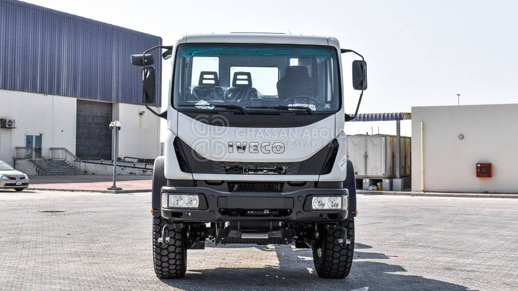 IVECO EUROCARGO ML150 Chassis 4×4, 15 Ton Approx. MY25 - 캡 새시 트럭 : 사진 3 IVECO EUROCARGO ML150 Chassis 4×4, 15 Ton Approx. MY25 - 캡 새시 트럭 : 사진 3