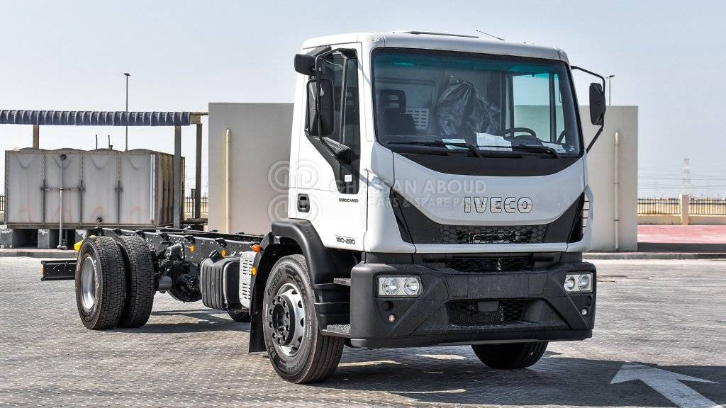 IVECO EUROCARGO ML180 Chassis 4×2, 19 Ton Approx. MY25 - 캡 새시 트럭 : 사진 2 IVECO EUROCARGO ML180 Chassis 4×2, 19 Ton Approx. MY25 - 캡 새시 트럭 : 사진 2