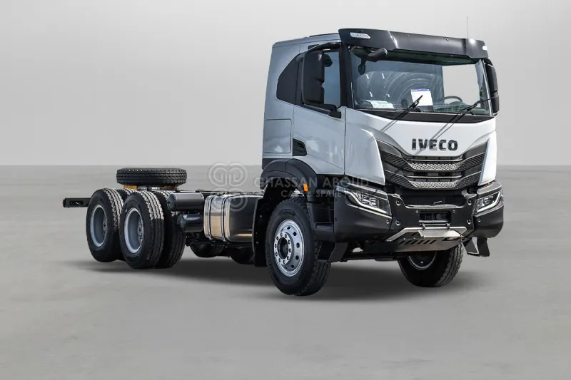 Iveco T-WAY AT380T47H 6x4 R24 Tyres Chassis - Barcelona Stock - 캡 새시 트럭 : 사진 1 Iveco T-WAY AT380T47H 6x4 R24 Tyres Chassis - Barcelona Stock - 캡 새시 트럭 : 사진 1