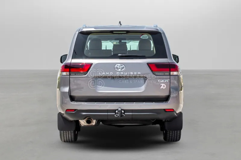 Toyota Land Cruiser 300 - SUV : 사진 4 Toyota Land Cruiser 300 - SUV : 사진 4