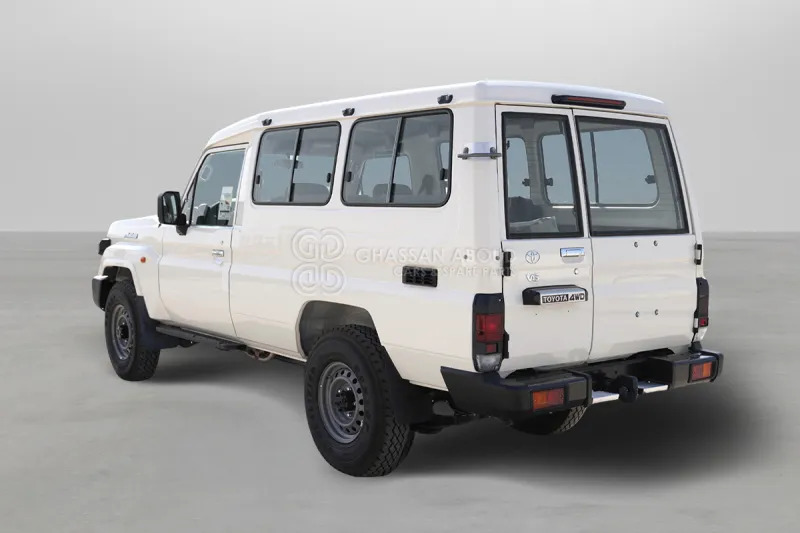 Toyota Land Cruiser HardTop LC78 4X4 - 차량 : 사진 3 Toyota Land Cruiser HardTop LC78 4X4 - 차량 : 사진 3