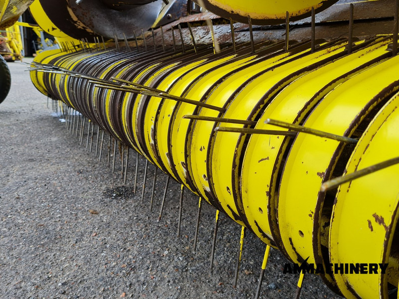 콤바인 헤더 트레일러 John Deere 630B pick-up : 사진 6 콤바인 헤더 트레일러 John Deere 630B pick-up : 사진 6