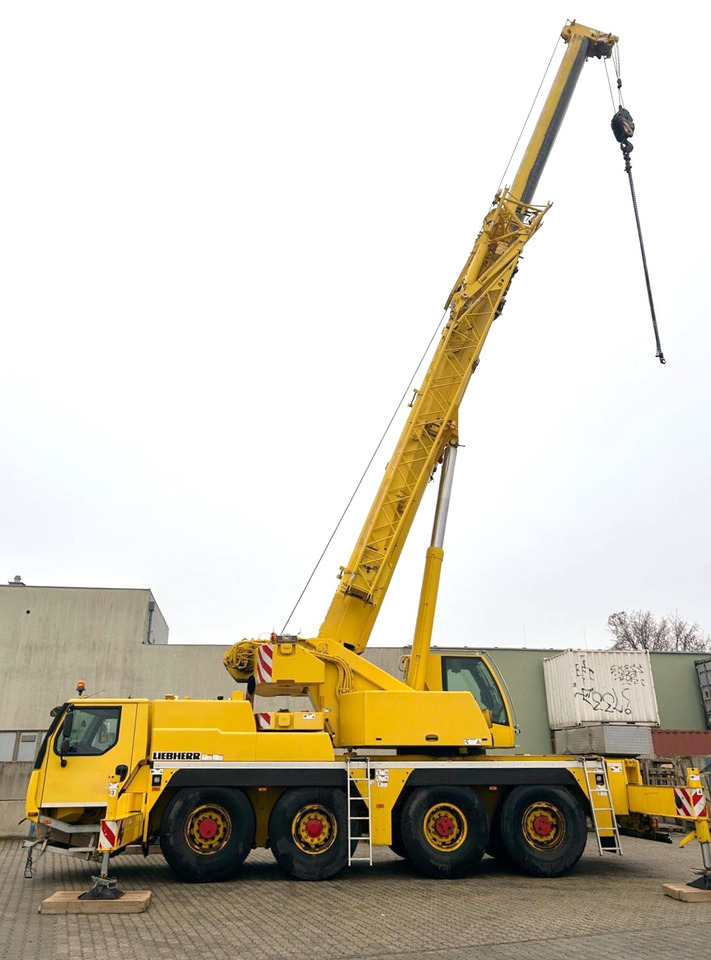 LIEBHERR LTM 1070-4.2 - 크레인 : 사진 3 LIEBHERR LTM 1070-4.2 - 크레인 : 사진 3