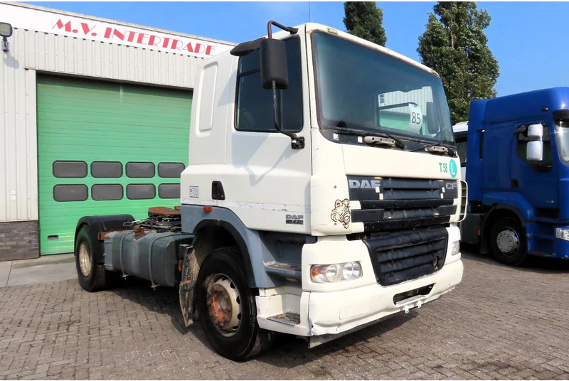 DAF 85.430 Manual - 트랙터 유닛 : 사진 1 DAF 85.430 Manual - 트랙터 유닛 : 사진 1