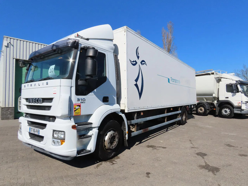 Iveco Stralis 310 8 meter box! Retarder, Great condition! - 박스 트럭 : 사진 1 Iveco Stralis 310 8 meter box! Retarder, Great condition! - 박스 트럭 : 사진 1