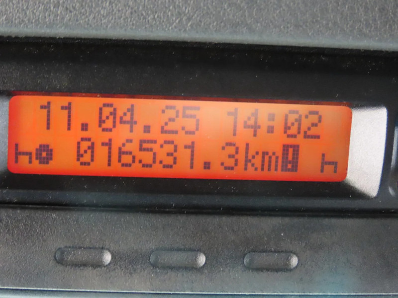 트랙터 유닛 MAN TGA 18.390 Manual gear : 사진 17 트랙터 유닛 MAN TGA 18.390 Manual gear : 사진 17