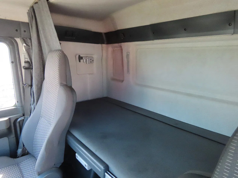 트랙터 유닛 MAN TGA 18.390 Manual gear : 사진 14 트랙터 유닛 MAN TGA 18.390 Manual gear : 사진 14