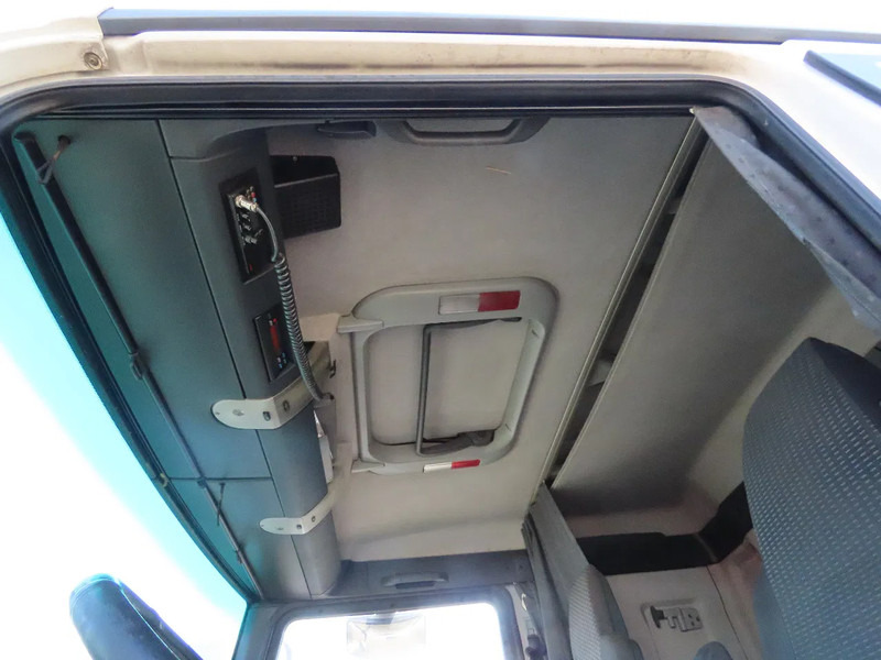 트랙터 유닛 MAN TGA 18.390 Manual gear : 사진 13 트랙터 유닛 MAN TGA 18.390 Manual gear : 사진 13