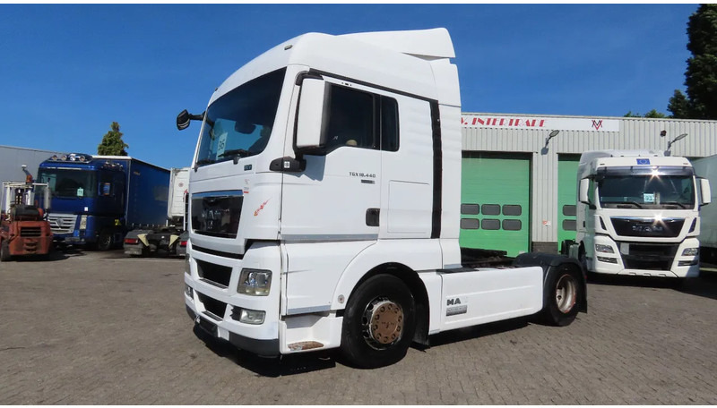 MAN TGX 18.440 Euro 5, Retarder, 2 tanks!! - 트랙터 유닛 : 사진 3 MAN TGX 18.440 Euro 5, Retarder, 2 tanks!! - 트랙터 유닛 : 사진 3