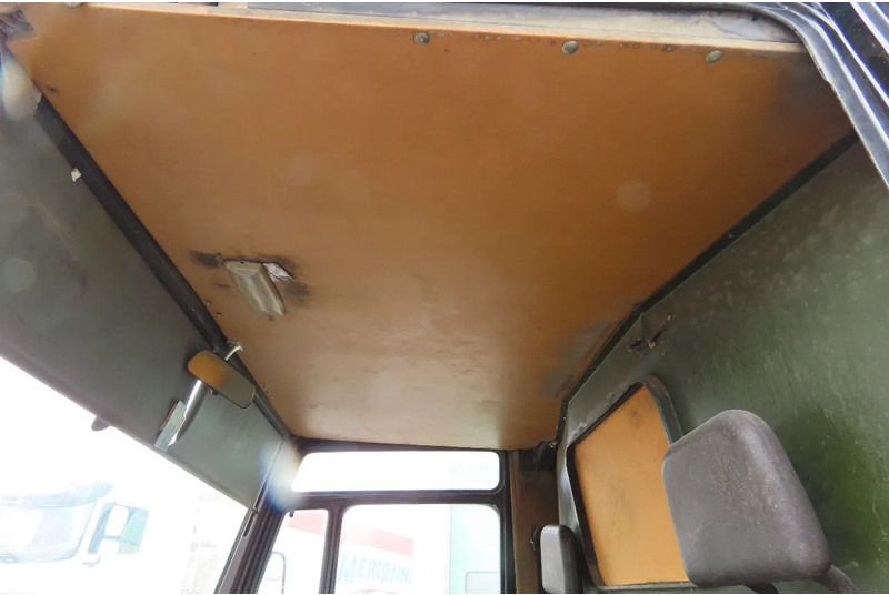 패널 밴 Mercedes-Benz Vario 609 (manual injection).Very clean : 사진 12