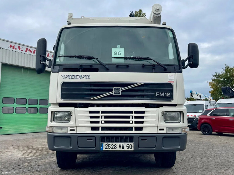 Volvo FM 12.380 8X4 SILO AUGER / AIR GREAT CONDITION / fully serviced! - 유조트럭 : 사진 3 Volvo FM 12.380 8X4 SILO AUGER / AIR GREAT CONDITION / fully serviced! - 유조트럭 : 사진 3