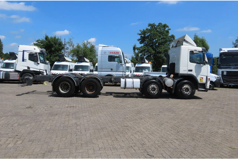 Volvo FM 12.380 8x4 FULL SPRING. 100% condition! - 캡 새시 트럭 : 사진 5 Volvo FM 12.380 8x4 FULL SPRING. 100% condition! - 캡 새시 트럭 : 사진 5