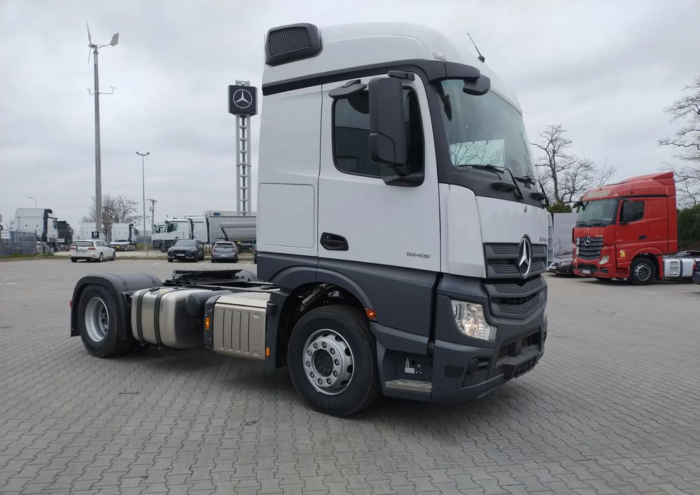 Mercedes-Benz Actros - 트랙터 유닛 : 사진 2 Mercedes-Benz Actros - 트랙터 유닛 : 사진 2