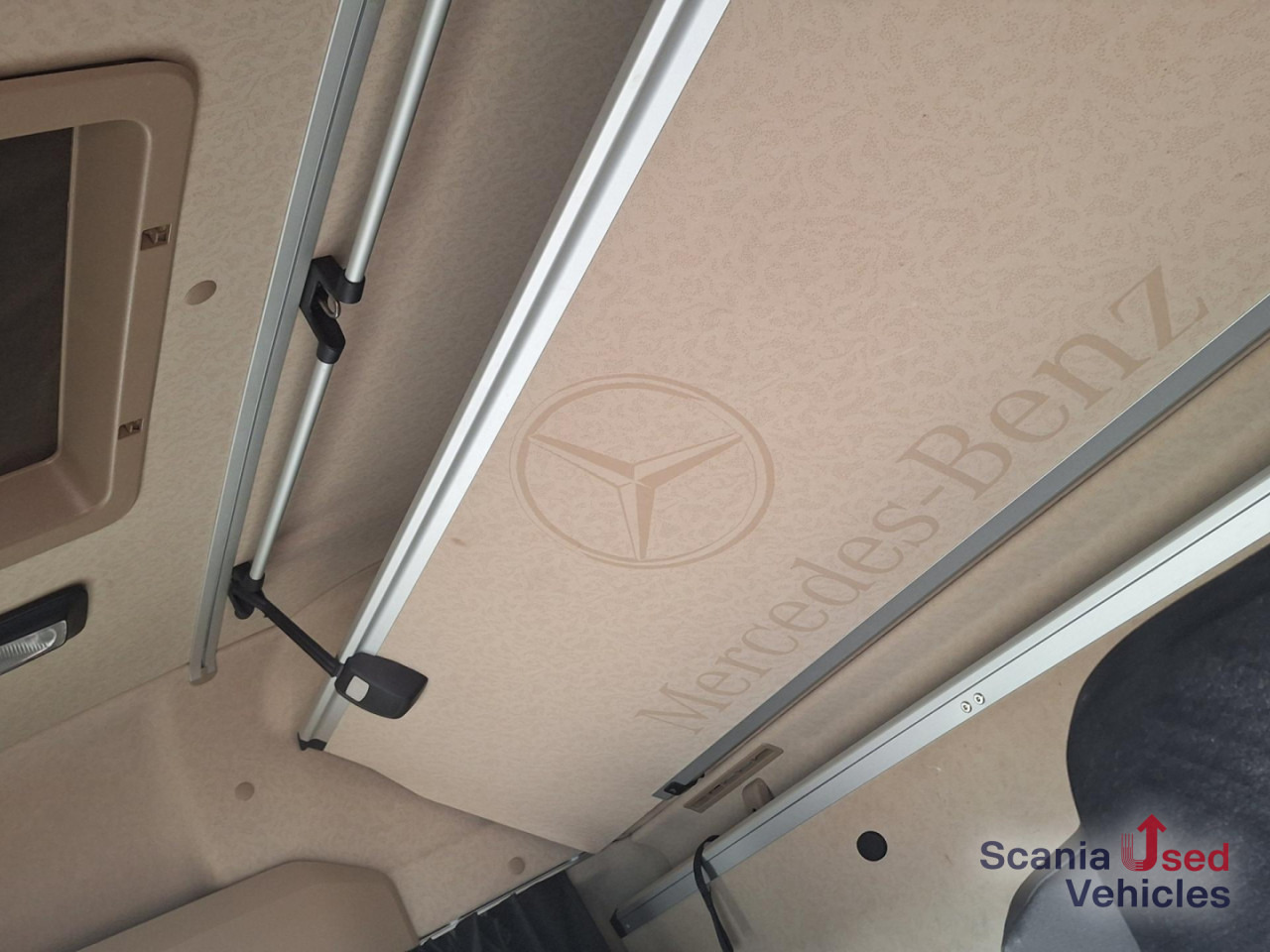 MERCEDES-BENZ Actros 1848 Retarder Blatt/Luft Retarder! - 트랙터 유닛 : 사진 4 MERCEDES-BENZ Actros 1848 Retarder Blatt/Luft Retarder! - 트랙터 유닛 : 사진 4