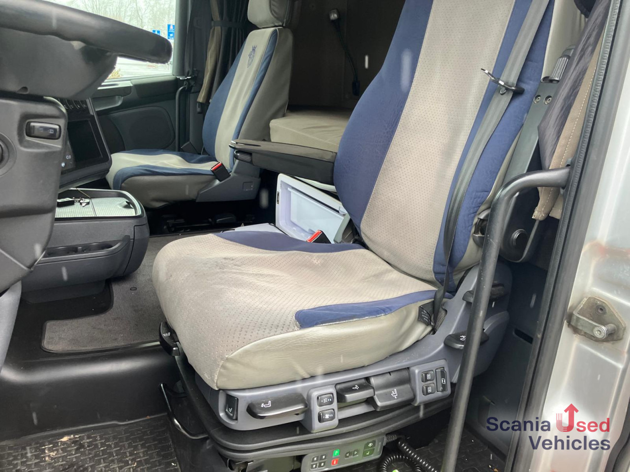 SCANIA R 410 LB6x2*4HNB BDF Komplettzug !! - 컨테이너 운반 장치/ 스와프 보디 트럭 : 사진 4 SCANIA R 410 LB6x2*4HNB BDF Komplettzug !! - 컨테이너 운반 장치/ 스와프 보디 트럭 : 사진 4